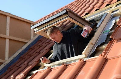 Pose de fenêtres de toit Velux à Sauméjan